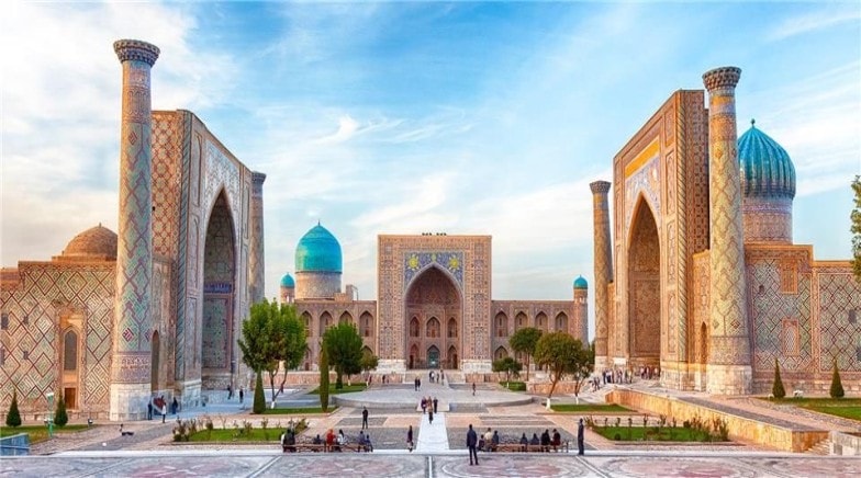 Kalendari Islam: 1 shtator 870, vdekja e Imam Buhariut