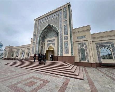 Uzbekistan: forumi ndërkombëtar kërkon mënyra të reja për prezantimin e qytetërimit islam