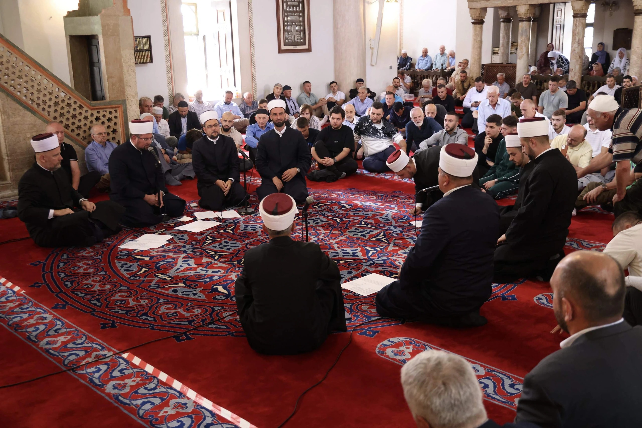 12 Rebiul-Evvel: myslimanët përkujtojnë lindjen dhe mesazhin e Profetit Muhamed ﷺ